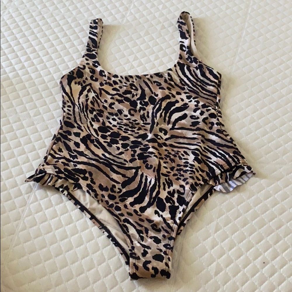 Billabong one piece bikini